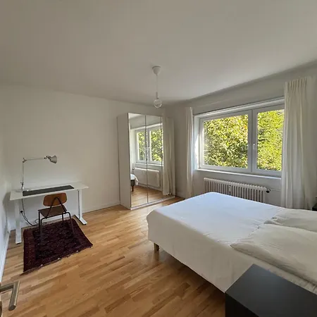 Canal-front At Maybachufer - 80 Sqm Two-bedroom Book One Or Full Ubytování v soukromí Berlín