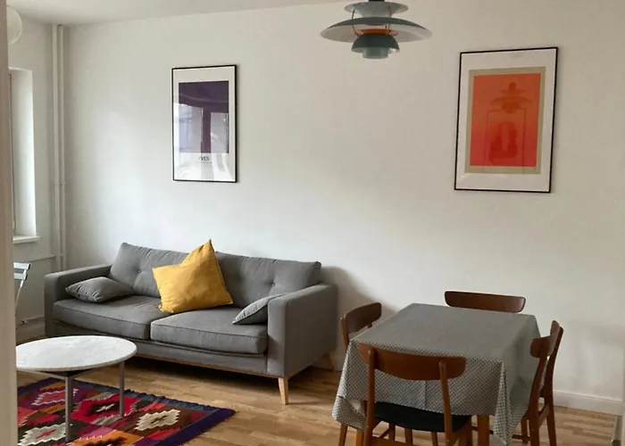 Canal-front At Maybachufer - 80 Sqm Two-bedroom Book One Or Full