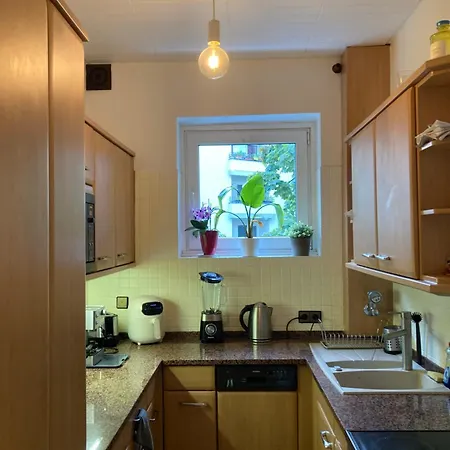 Canal-front At Maybachufer - 80 Sqm Two-bedroom Book One Or Full ベルリン